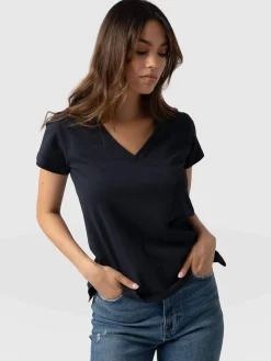 Sale Saint and Sofia Apartment Tee - Navy