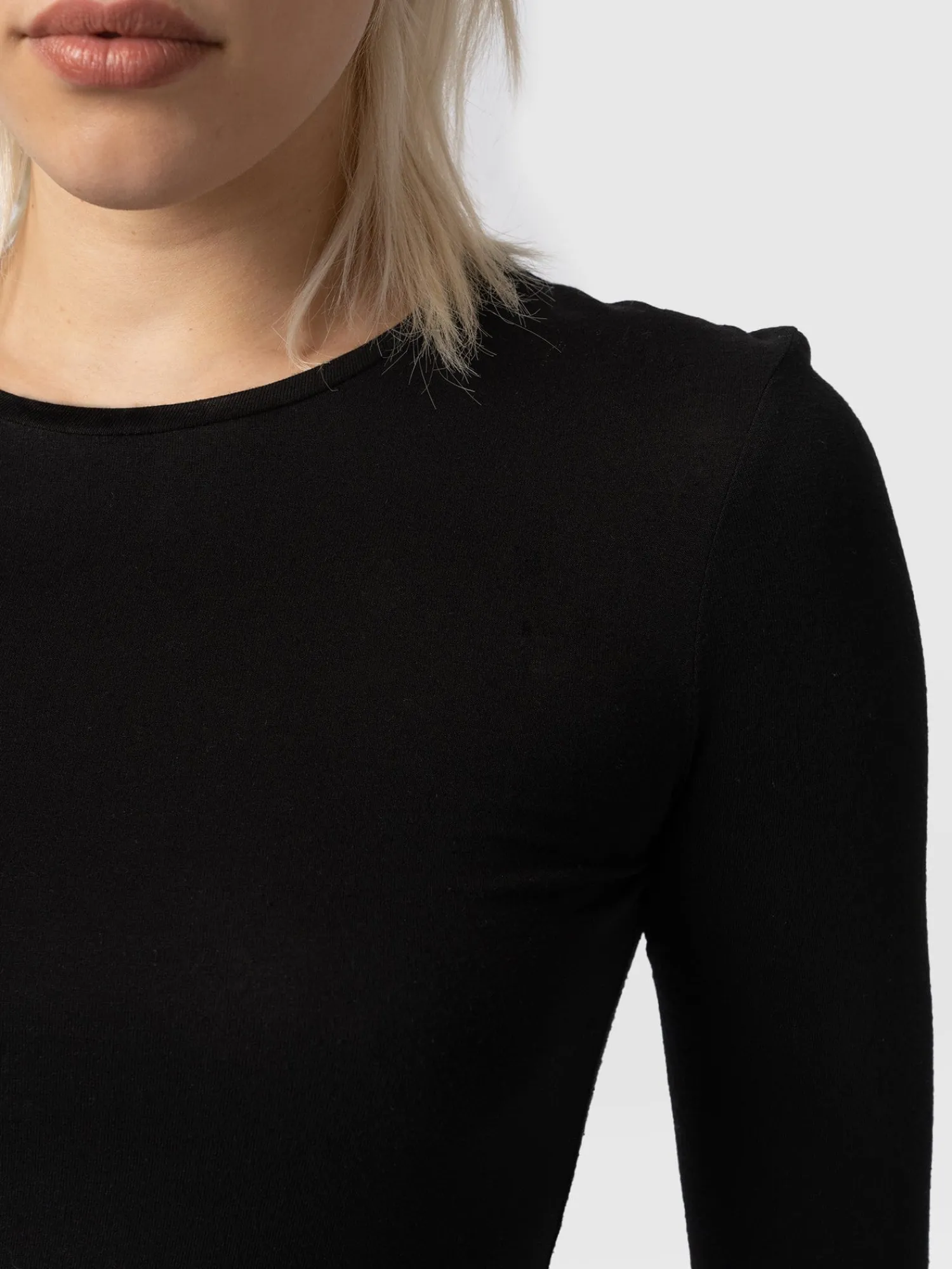 Outlet Saint and Sofia Austen Crew Neck Tee - Black