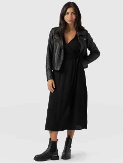 Best Saint and Sofia Bonnie Wrap Dress - Black