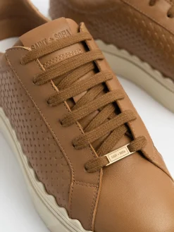 Outlet Saint and Sofia Brook Scallop Sneaker - Tan