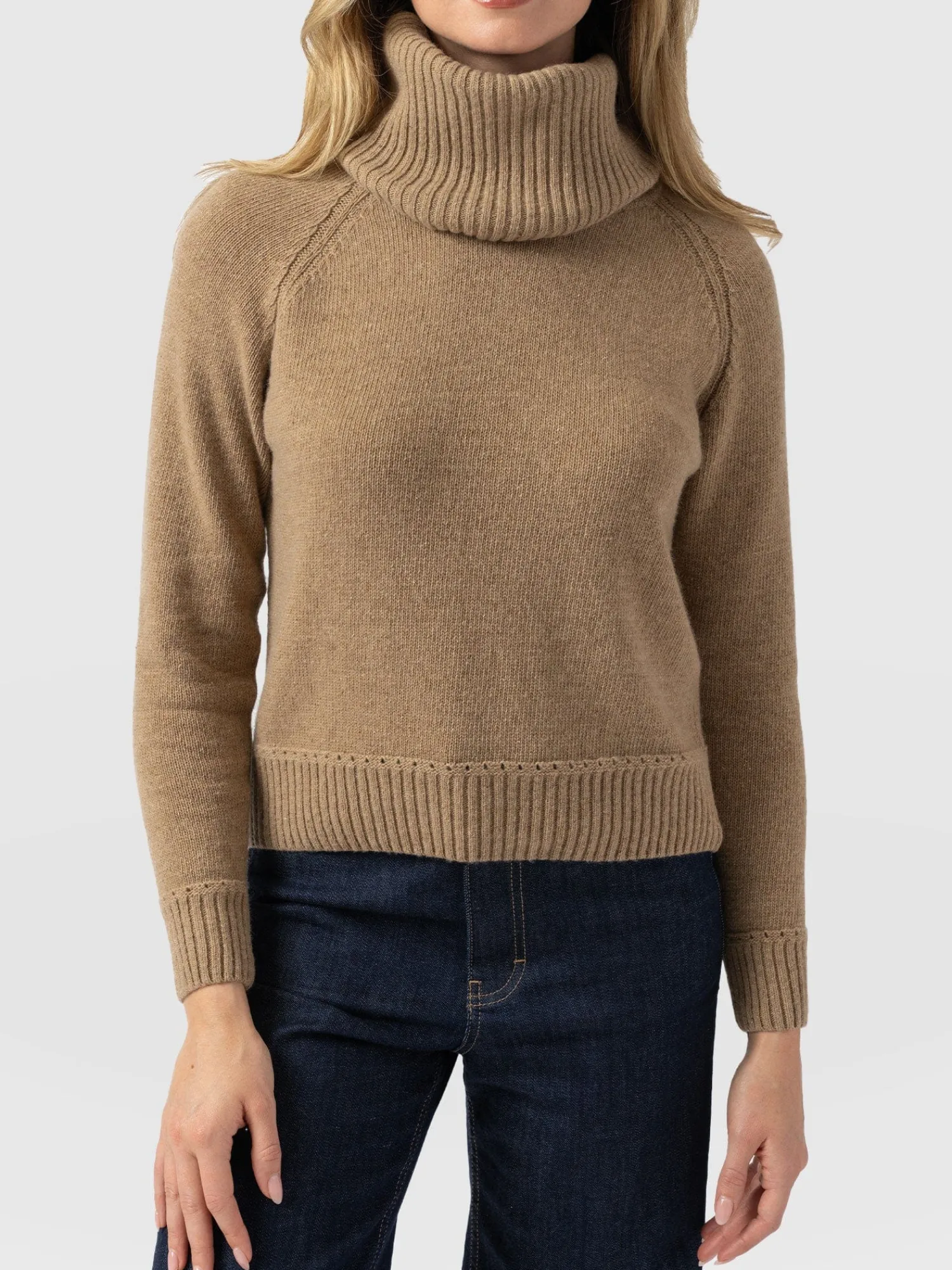 Discount Saint and Sofia Cambridge Cashmere Jumper - Beige
