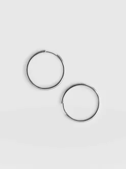 Sale Saint and Sofia Classic Hoop Earrings - Silver
