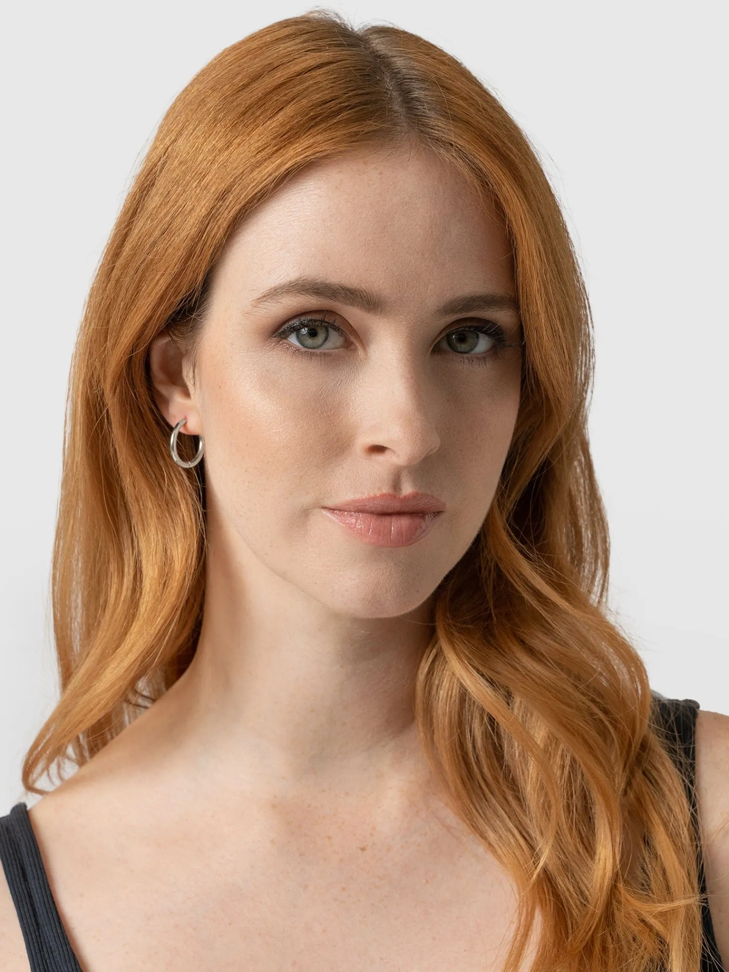 Sale Saint and Sofia Classic Hoop Earrings - Silver