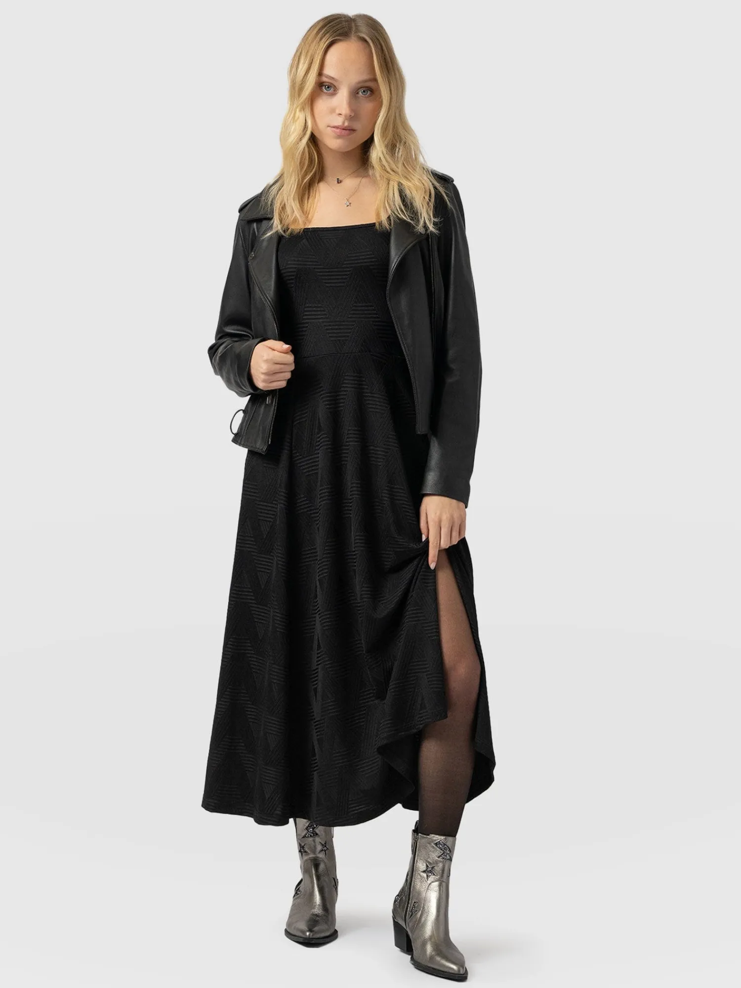 Online Saint and Sofia Darcey Flared Dress - Black Jacquard