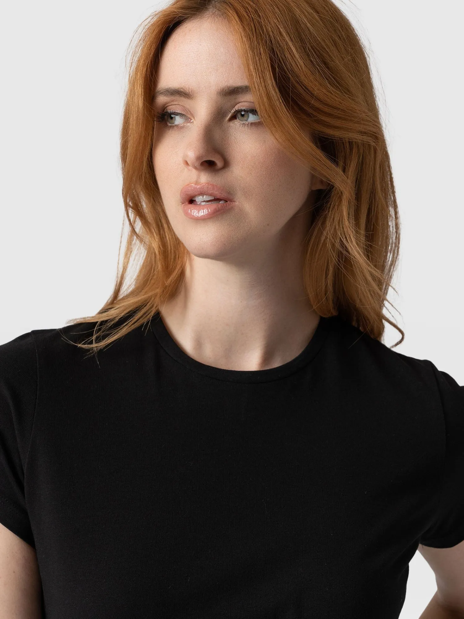 Online Saint and Sofia Easy Cotton Tee - Black