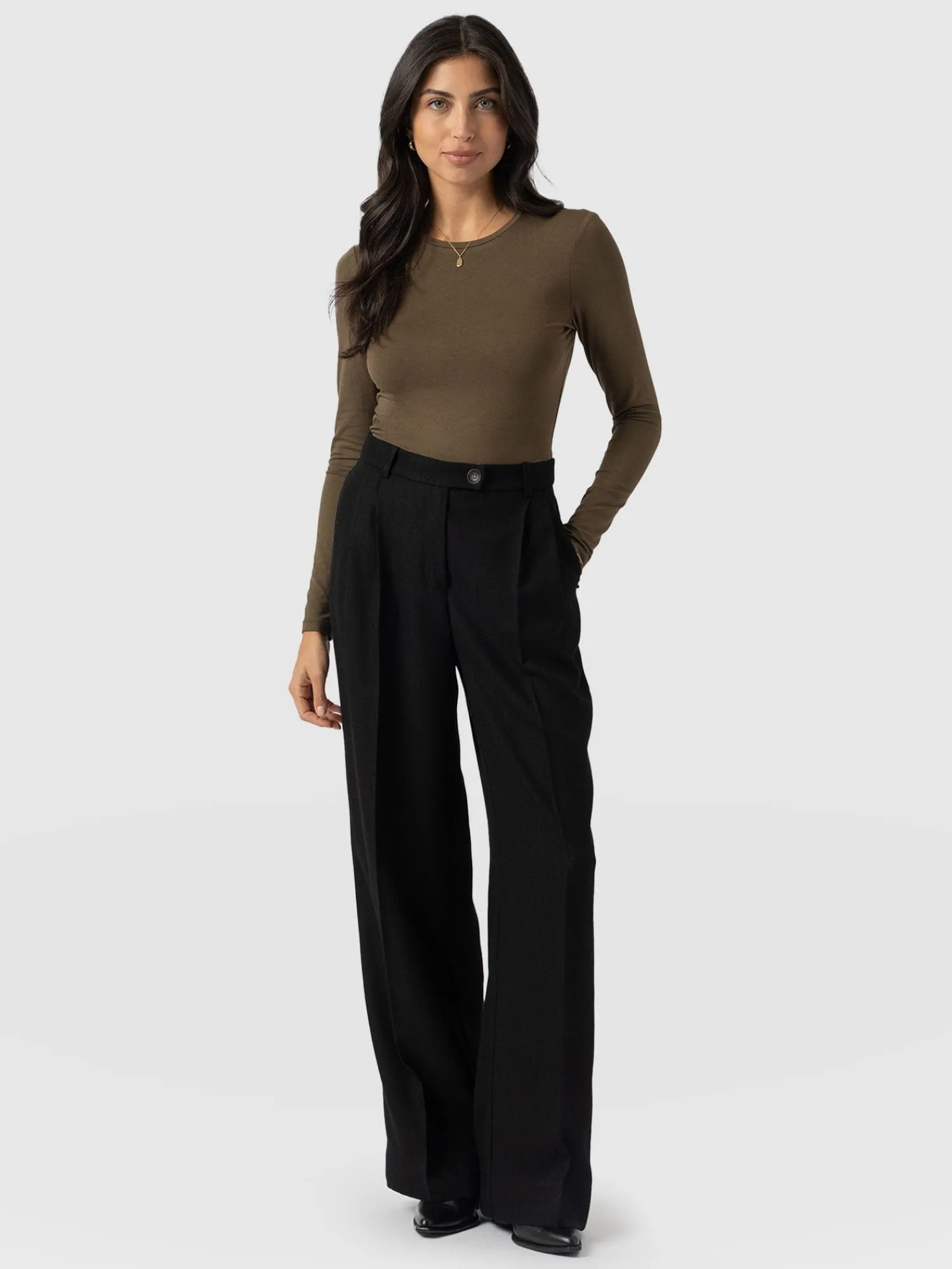 Best Saint and Sofia Emery Wide Leg Pant - Black