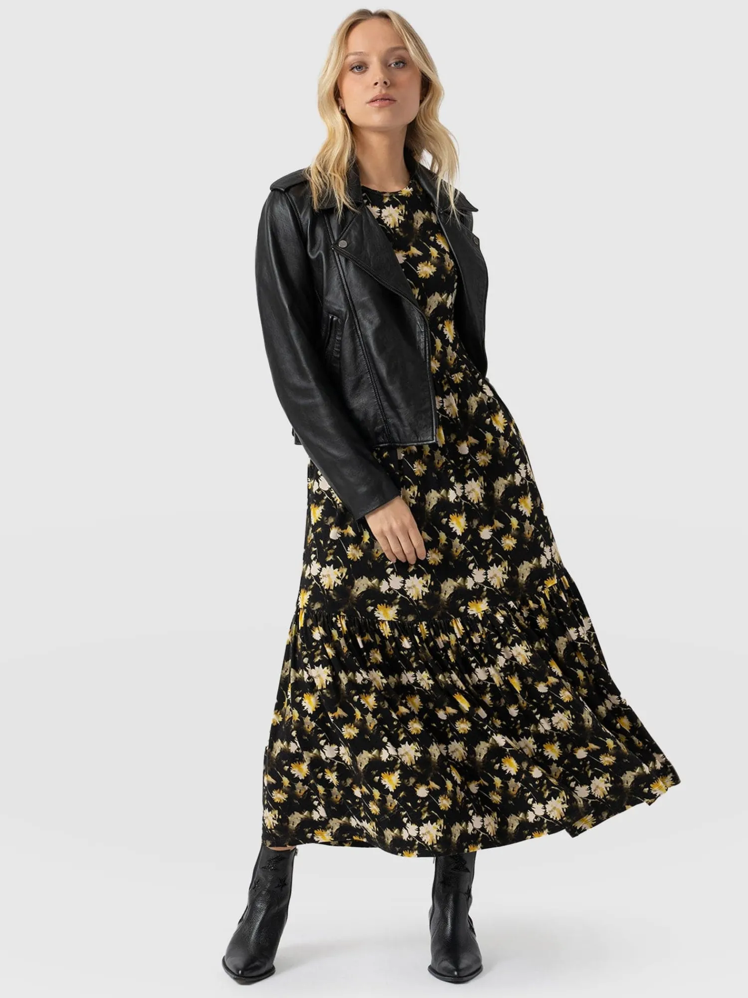 New Saint and Sofia Greenwich Dress Short Sleeve - Black Daisy Floral