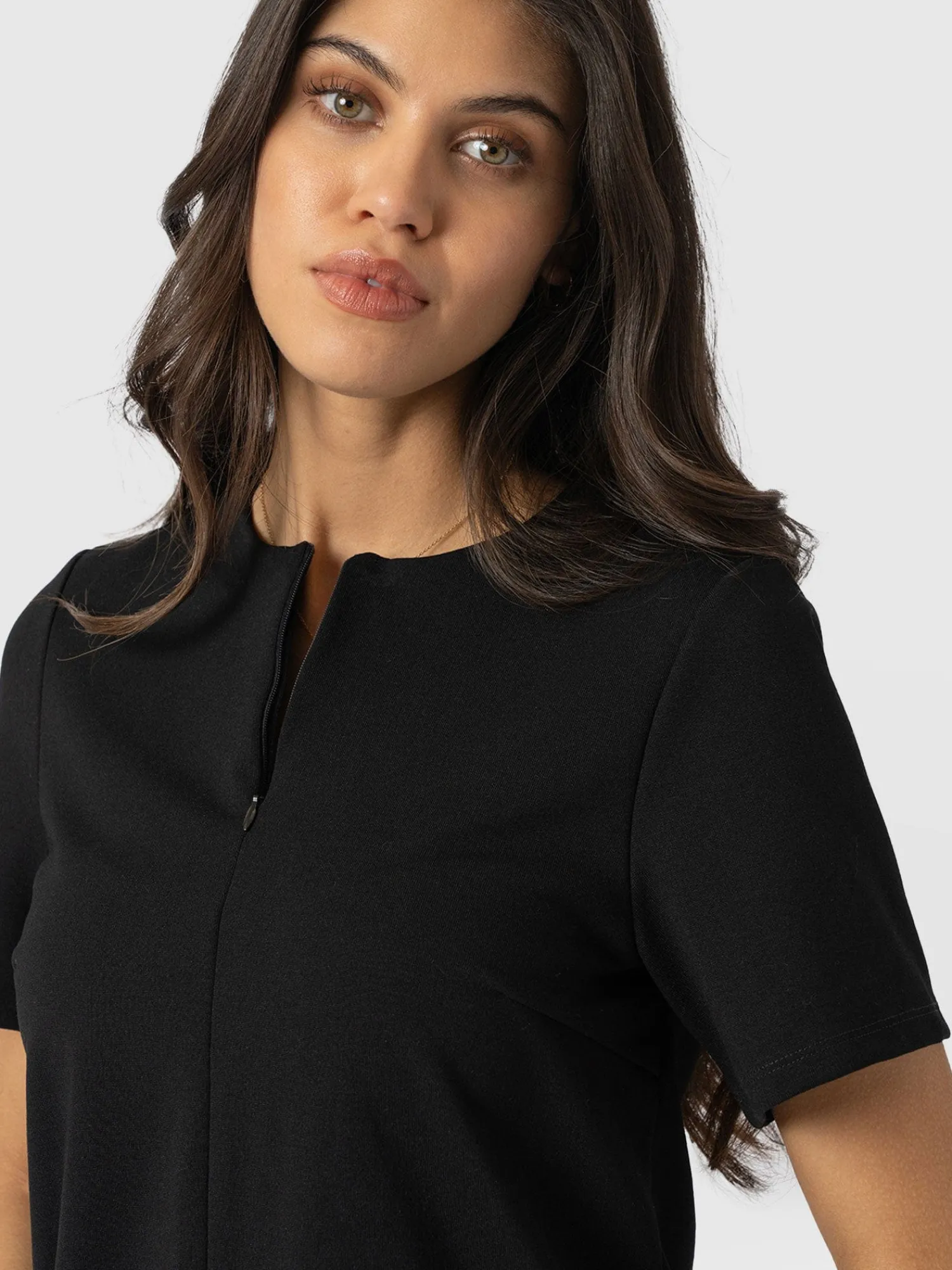 Sale Saint and Sofia Keller Zip Up Tee - Black