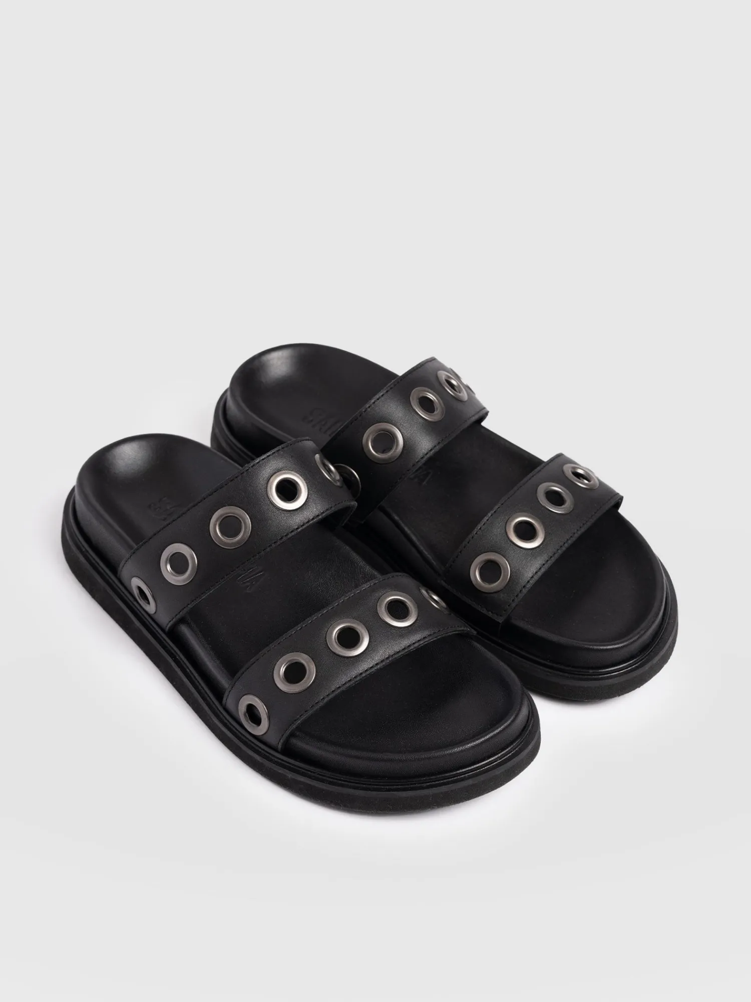 Online Saint and Sofia Madison Eyelet Slides - Black