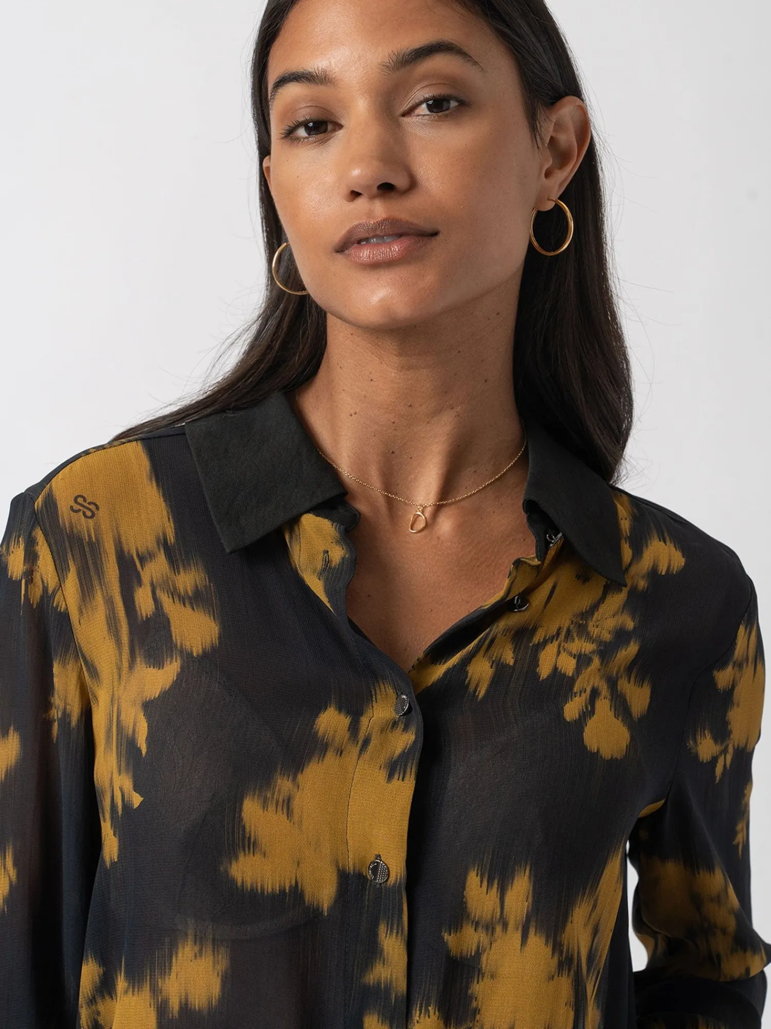 Sale Saint and Sofia Madison Shirt - Yellow Fade Floral