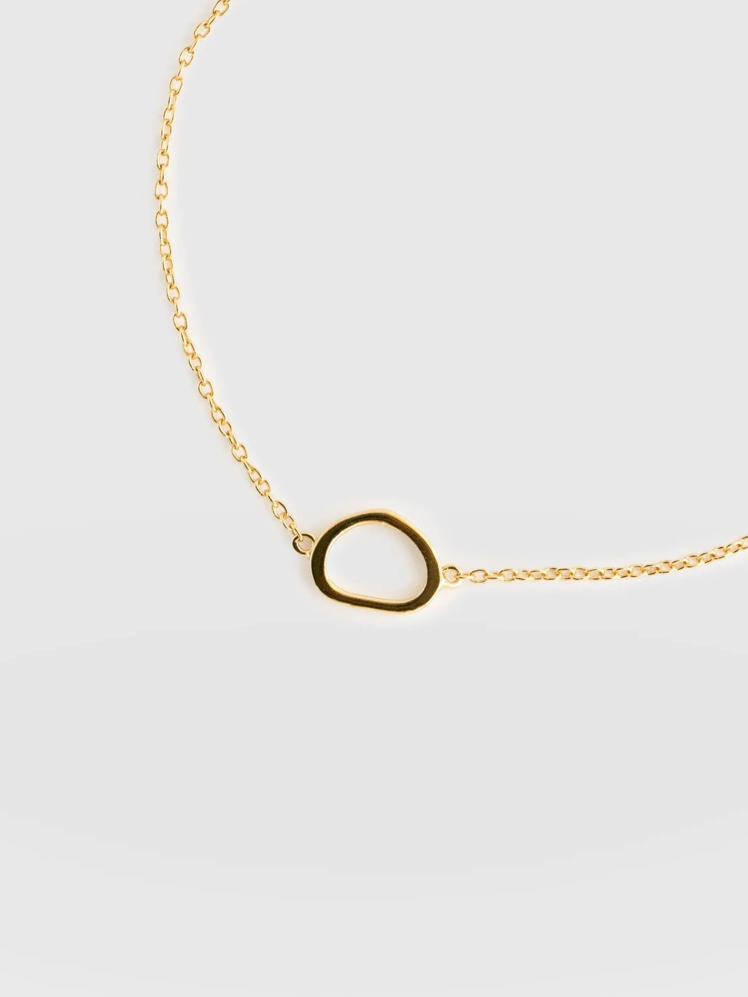 Best Saint and Sofia Organic Open Oval Bracelet - Gold