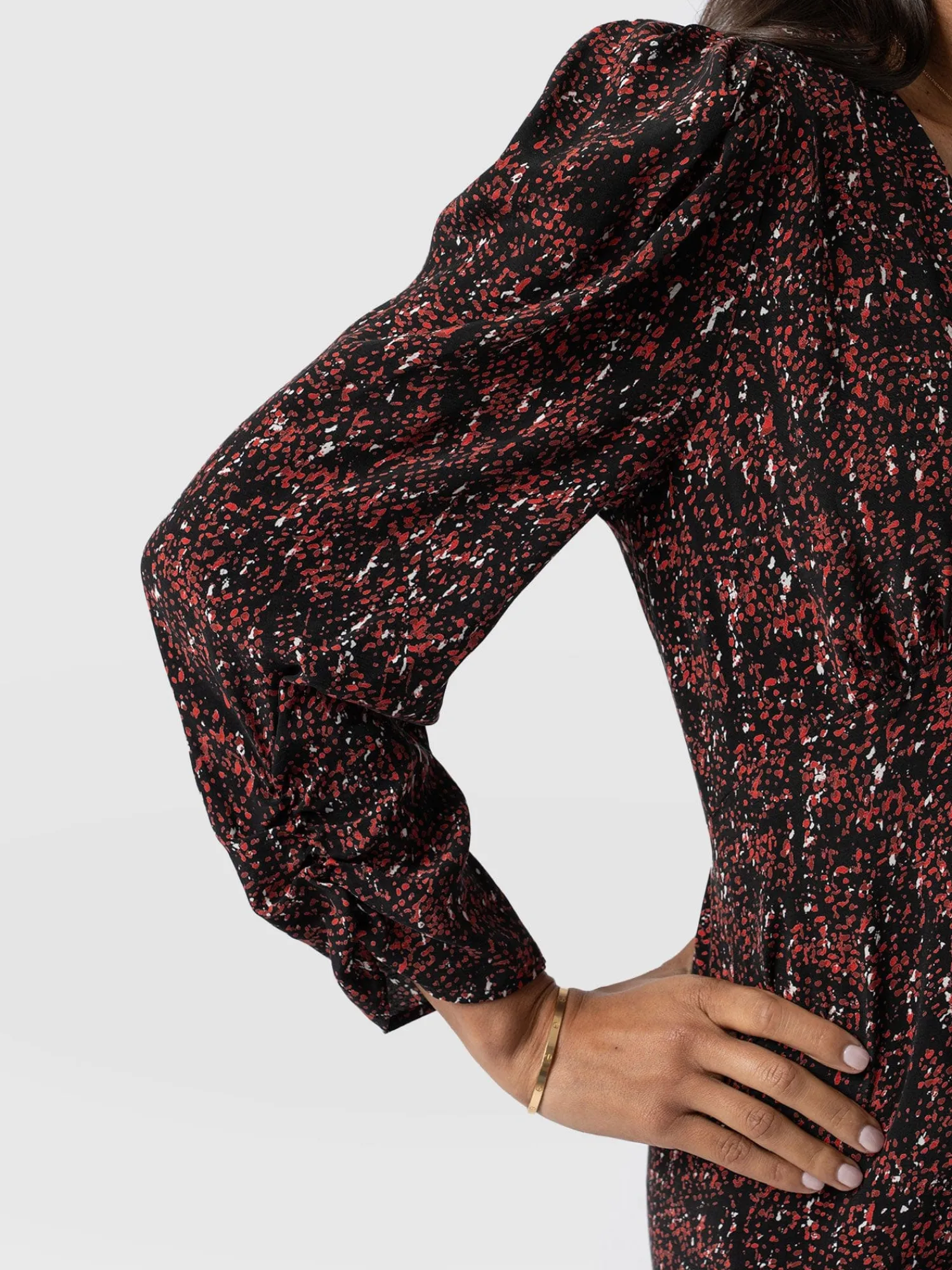 New Saint and Sofia Paloma Ruched Dress - Red Ditsy Leopard