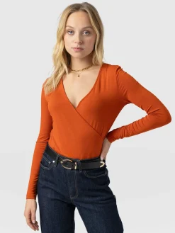 Outlet Saint and Sofia Rosa Wrap Tee Long Sleeve - Amber