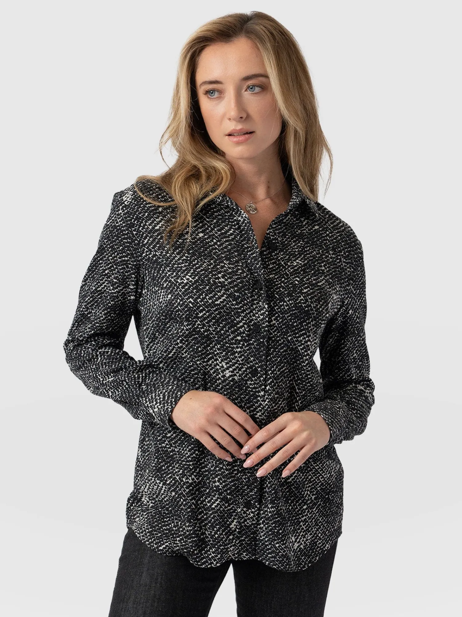 Sale Saint and Sofia Sawyer Shirt - Monochrome Gothica