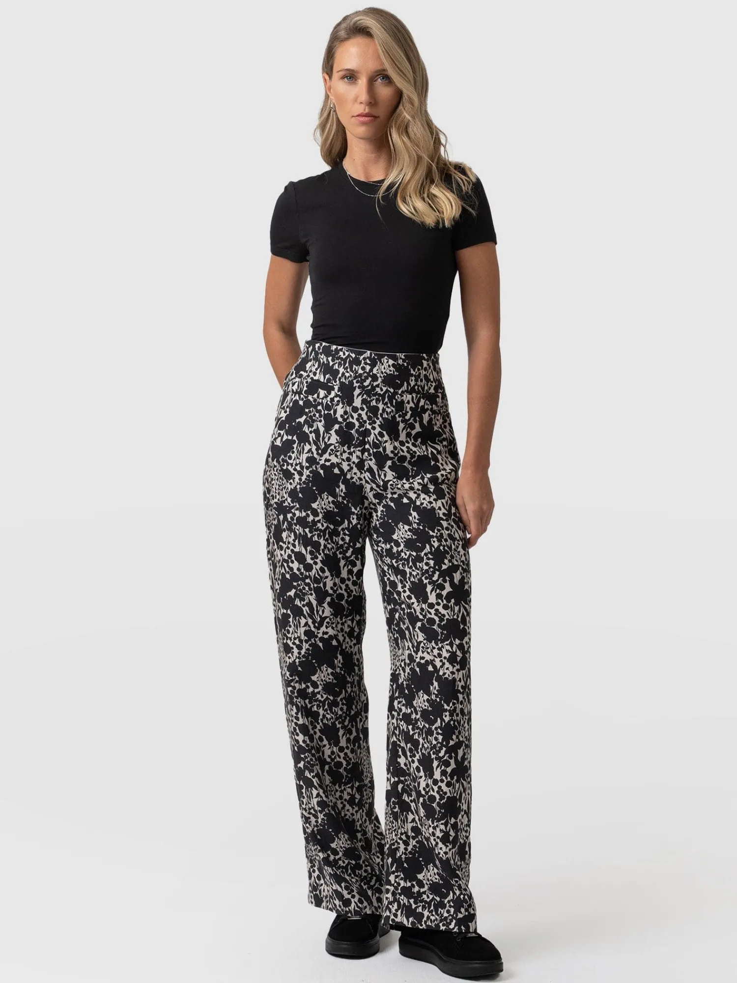 Best Saint and Sofia Sienna High Waisted Pant - Black Cream Floral